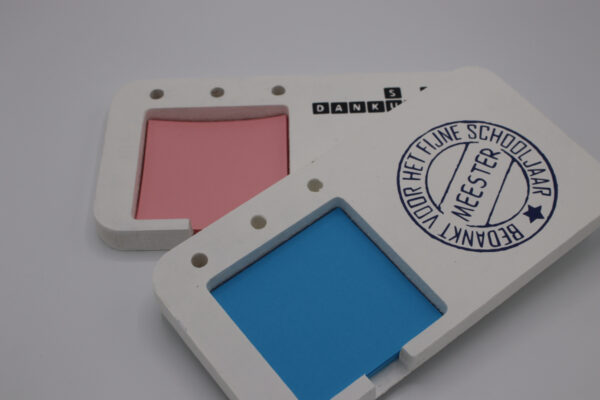 post it organiser